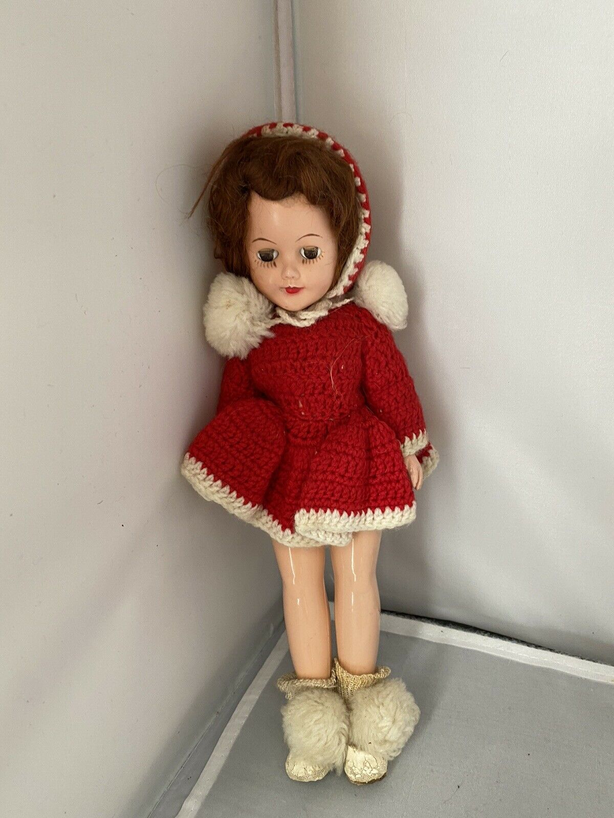 Vintage 11 Inch Hard Plastic Doll Unmarked Dark Hair In Ice Skating