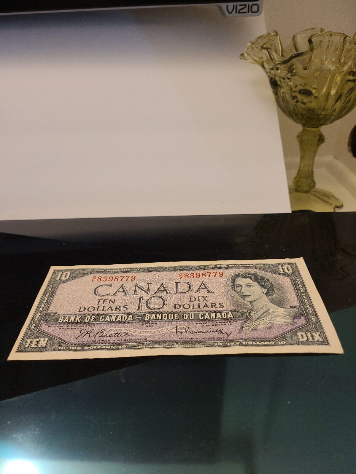 1954 Canada 10 Dollars Circulated Banknote Beattie Rasminsky.     Gv8398779